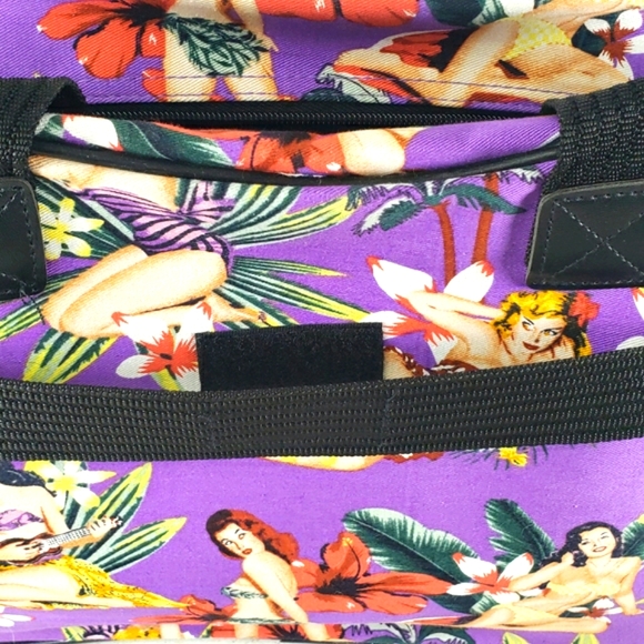 AlfaGear Duffel Bag & Tablet Hawaiian Flower Pin up Gals Travel Gym Tote Bag Set - Picture 9 of 14